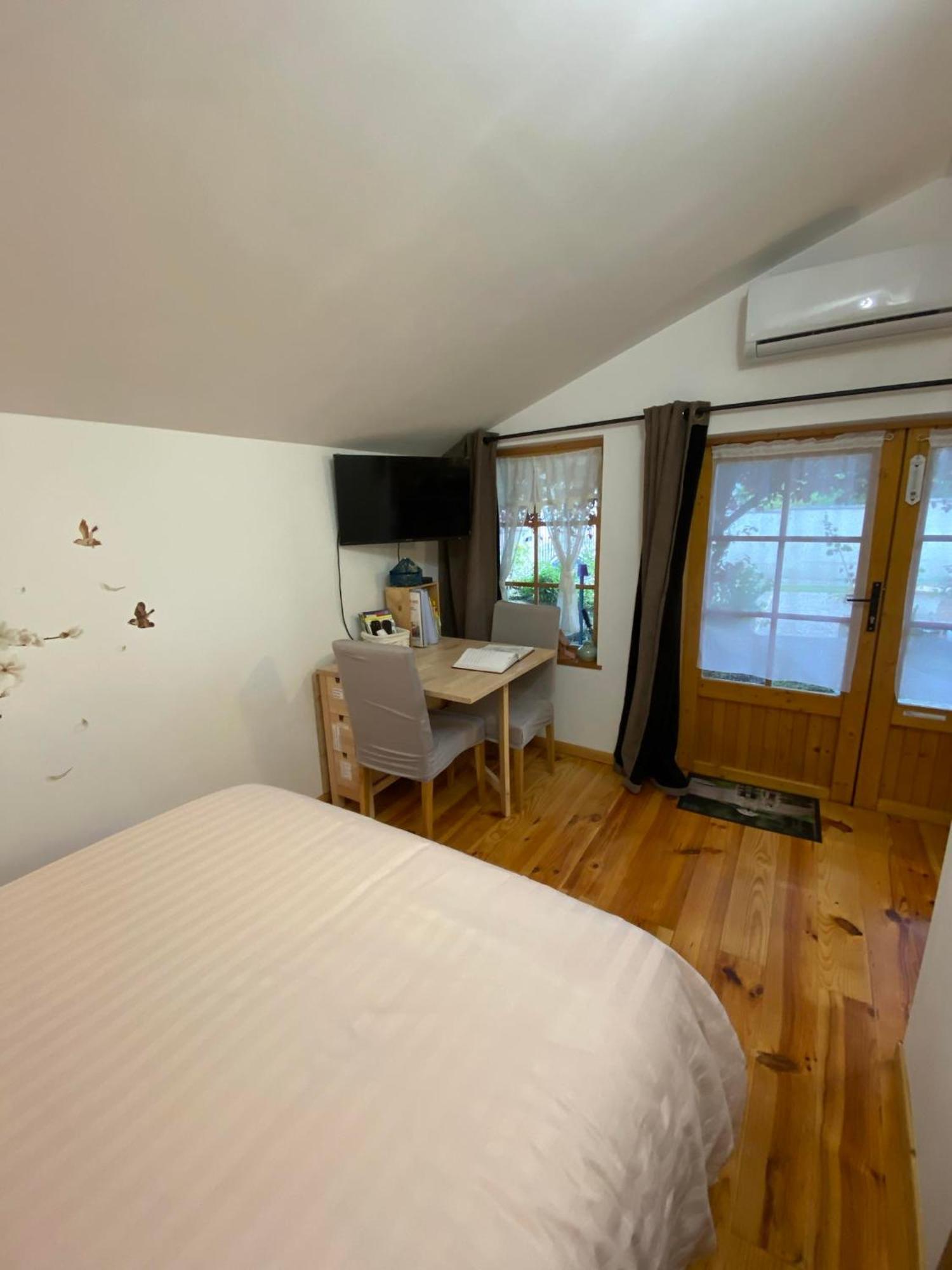 Aux Gres Des Moisonettes Pension Limetz Buitenkant foto