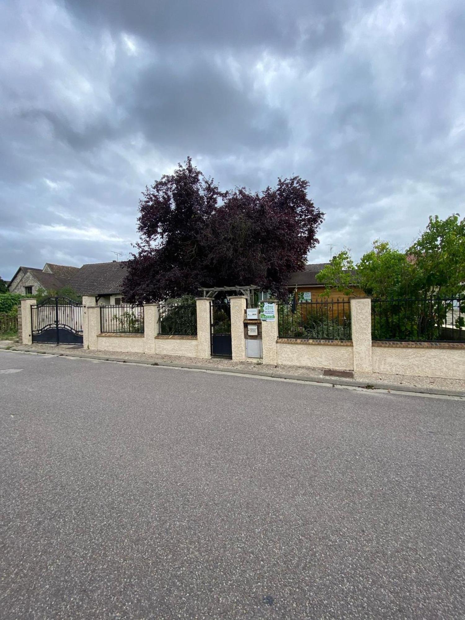 Aux Gres Des Moisonettes Pension Limetz Buitenkant foto